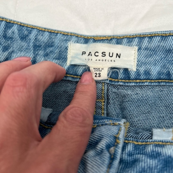 Pacsun denim button up skirt - Picture 4 of 11
